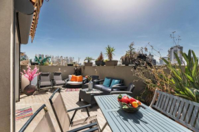 Penthouse TLV terrasse et proche mer